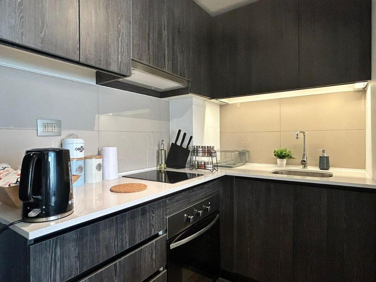 Rondizzoni, Aire Acondicionado, 2 Min Al Metro, In Front Of Movistararena, Park View * Santiago