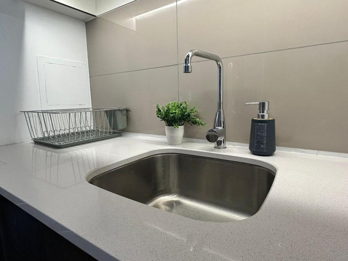 Rondizzoni, Aire Acondicionado, 2 Min Al Metro, In Front Of Movistararena, Park View * Santiago